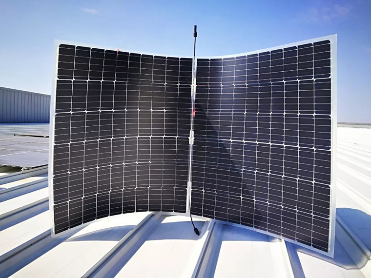 柔性光伏和剛性光伏的區別，柔性和硬性太陽能板主要區別